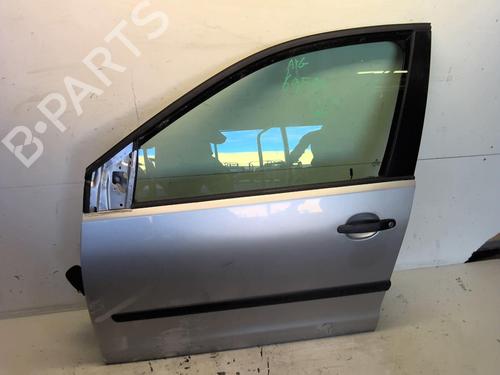 Used Left front door VW POLO (9N_, 9A_) 1.4 TDI (70 hp) 18225966