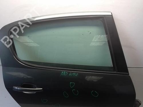 Dør høyre bak PEUGEOT 407 (6D_) 2.0 HDi 135 (6DRHRH, 6DRHRE, 6DRHRG, 6DRHRJ) (136 hp) 18211273