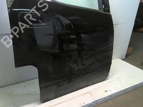 Used Right front door NISSAN NV200 / EVALIA Bus 1.5 dCi 110 (M20, M20M) (110 hp) 18217774