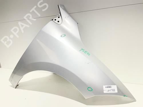 right-front-fenders-renault-megane-iii-hatchback-bz01_-b3_-2008-37637461 main image