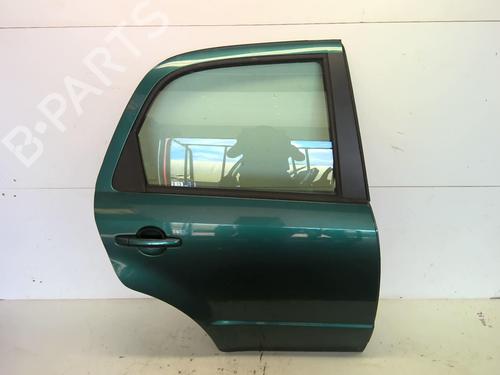 Used Right rear door Right rear door 18226554 18226554