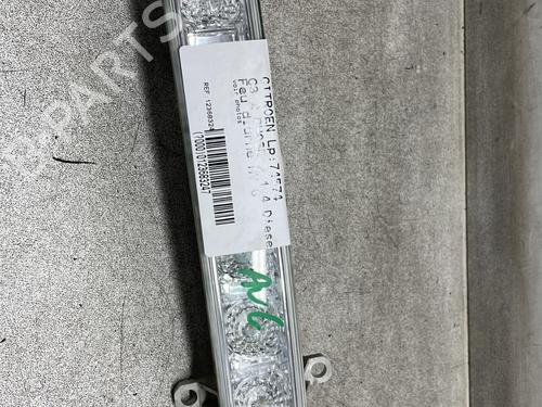 Left daytime light CITROËN C3 II (SC_) 1.4 HDi 70 (SC8HZC, SC8HR0, SC8HP4) | BP33657517C104 - Image 3