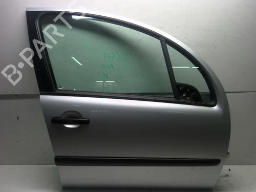 Used Right front door Right front door 18230715 18230715