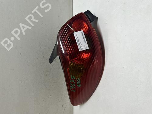 Venstre baglygte PEUGEOT 206 Hatchback (2A/C) 1.4 HDi eco 70 (68 hp) 18222919