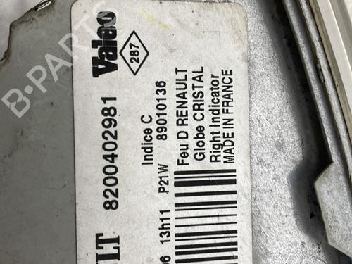 Right front indicator NISSAN PRIMASTAR Van (X83) 1.9 dCi 100 | BP27527903C33 