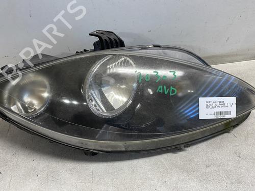 Used Right headlight SEAT ALTEA XL (5P5, 5P8) 2.0 TDI 16V (140 hp) 27276426