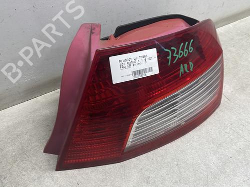 Right taillight PEUGEOT 407 (6D_) 1.6 HDi 110 (6D9HZC, 6D9HYC) | BP29501432C35 