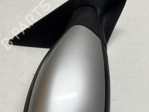 Used Right mirror Right mirror 18212615 18212615