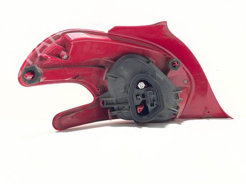 Højre baglygte Højre baglygte PEUGEOT 208 I (CA_, CC_) 1.2 VTI 82 (82 hp) 39896739 39896739