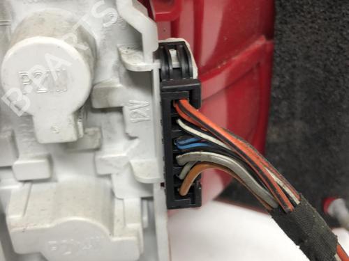 Used Left taillight SKODA OCTAVIA I (1U2) 1.9 TDI (90 hp) 18217666