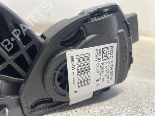 Used Pedal Pedal PEUGEOT 2008 I (CU_) 1.2 THP 110 / PureTech 110 (110 hp) 34336272 34336272