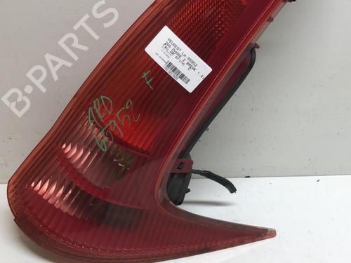 Used Right taillight PEUGEOT 206 SW (2E/K) 1.4 16V (88 hp) 18223545