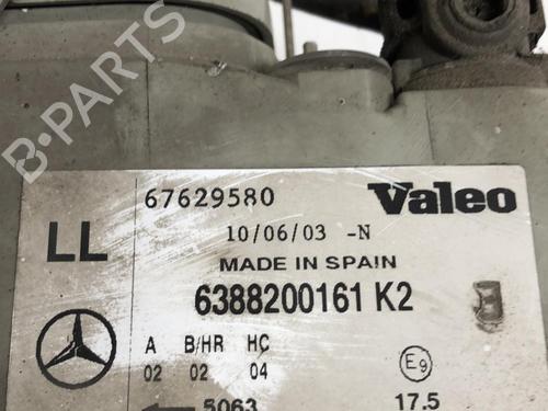 Used Right headlight MERCEDES-BENZ VITO Van (W638) 108 CDI 2.2 (638.094) (82 hp) 18227847