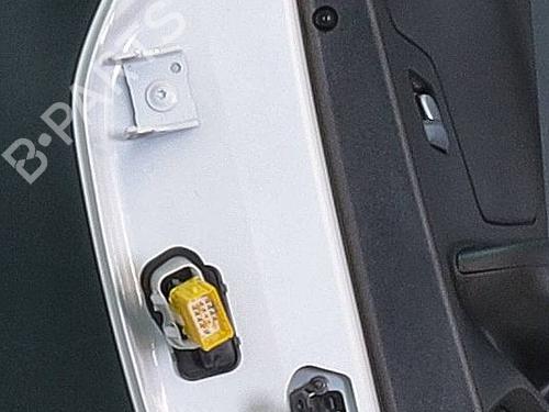 Used Right rear door OPEL MOKKA 1.2 (76) (136 hp) 30662149