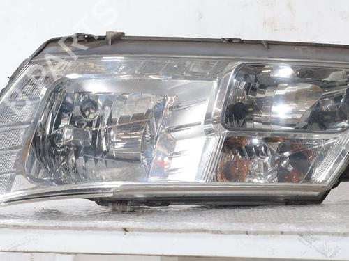 left-headlight-fiat-freemont-345_-2011-36797831 main image