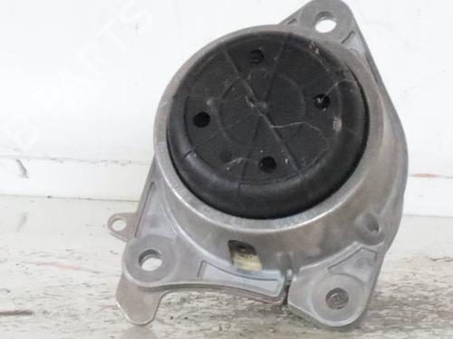 Used Engine mount Engine mount ALFA ROMEO STELVIO (949_) 2.0 Q4 (949.AXA2A) (280 hp) 26709694 26709694