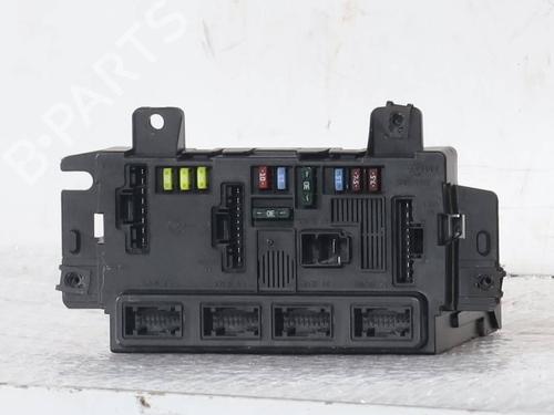Used Fuse box Fuse box FIAT PANDA (169_) 1.2 (169.AXB11, 169.AXB1A) (60 hp) 33951405 33951405
