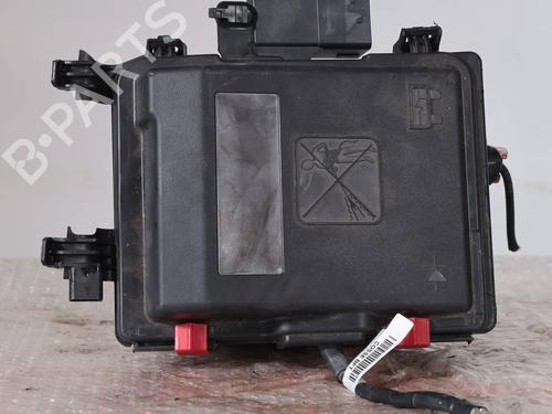 fuse-box-opel-grandland-grandland-x-a18-p1uo-2017-39403636 main image