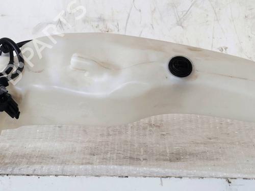 Used Windscreen washer tank Windscreen washer tank ALFA ROMEO JUNIOR (626_, 627_) Electric (156 hp) 36501063 36501063
