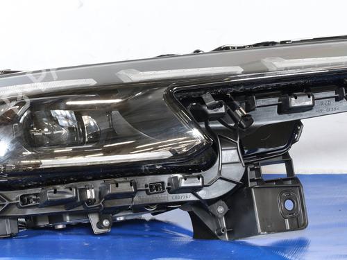 Used Right headlight Right headlight ALFA ROMEO JUNIOR (626_, 627_) Electric (156 hp) 30111738 30111738