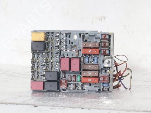 Used Fuse box Fuse box 36217122 36217122