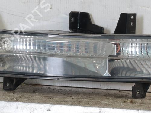 left-daytime-light-jeep-compass-mp-m6-mv-m7-2016-27804050 main image