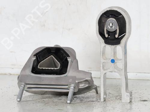 Used Engine mount ABARTH 600e (365) TURISMO (238 hp) 30443086