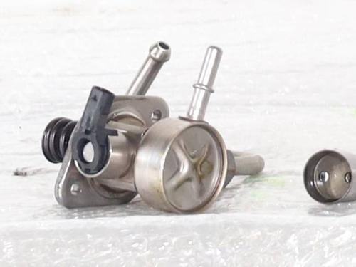 Indsprøtningspumpe JEEP RENEGADE SUV (BU, B1, BV) 1.3 PHEV 4Xe (190 hp) 31647959