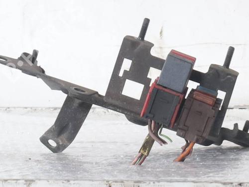 Used Fuse box Fuse box 36774320 36774320