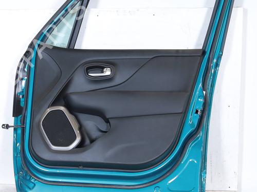 right-front-door-jeep-renegade-suv-bu-b1-bv-2014-23044461 main image