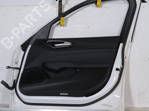right-front-door-alfa-romeo-giulia-952_-2015-26316532 main image