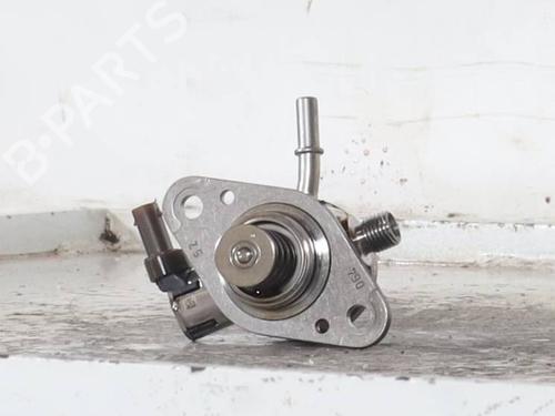 Used Injection pump Injection pump JEEP AVENGER (J2) 1.2 T3 e-Hybrid (110 hp) 33269272 33269272