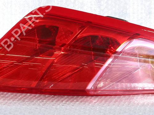 Used Left taillight Left taillight FIAT GRANDE PUNTO (199_) 1.2 (65 hp) 39022228 39022228