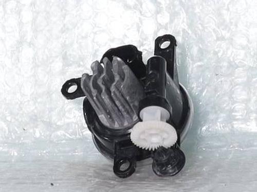 Left front fog light JEEP AVENGER (J2) 1.2 GSE T3 | BP39022400C30 - Image 3