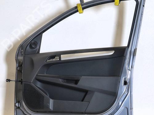 Right front door OPEL ASTRA H Estate (A04) 1.9 CDTI (L35) | BP30360852C3