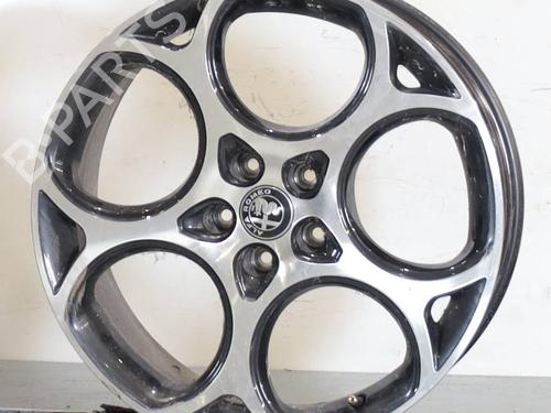 rim-alfa-romeo-tonale-965_-2022-30738682 main image