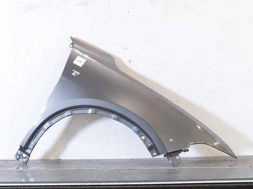 Used Right front fenders Right front fenders 39403330 39403330