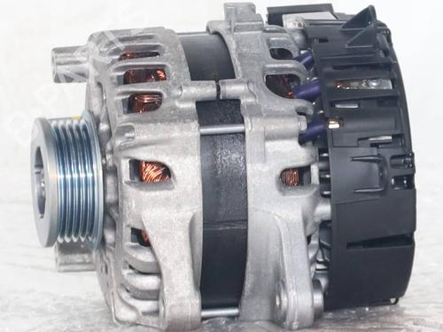 Used Alternator FIAT 500 (312_) 1.2 (312AXA1A) (69 hp) 31647676