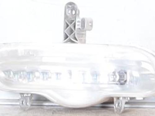 Used Right daytime light Right daytime light FIAT PANDA (312_, 319_) 1.2 (312PXA1A) (69 hp) 25813636 25813636
