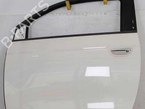 Used Left front door FIAT 500e (332_) Elektro (FA1) (95 hp) 27482331