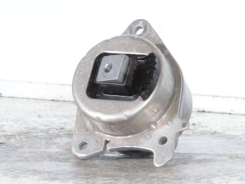 Used Engine mount ALFA ROMEO GIULIA (952_) 2.2 D Q4 (952AHA45, 952AMA4) (209 hp) 28582501
