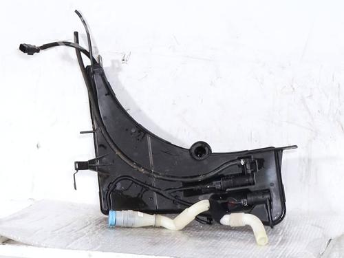 Used Windscreen washer tank Windscreen washer tank ALFA ROMEO GIULIA (952_) 2.2 D (952AFA25, 952AFM25, 952ALA25) (180 hp) 36500873 36500873