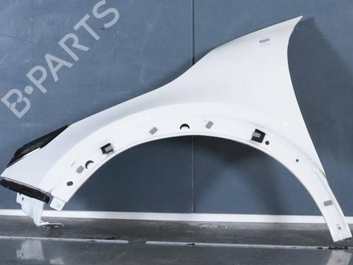Used Left front fenders Left front fenders 31647733 31647733
