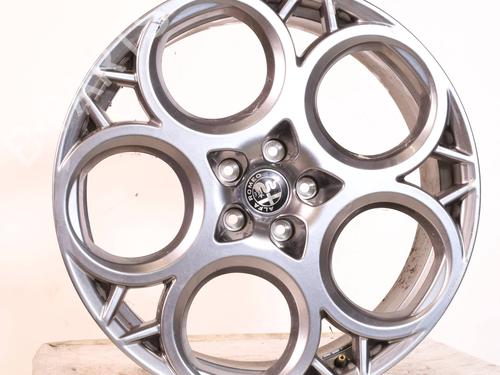 Used Rim Rim ALFA ROMEO TONALE (965_) 1.5 Mild Hybrid (131 hp) 40117116 40117116