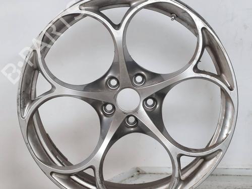 rim-alfa-romeo-stelvio-949_-2016-30662261 main image