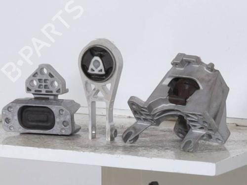 Used Engine mount JEEP RENEGADE SUV (BU, B1, BV) 2.0 CRD 4x4 (170 hp) 28582525