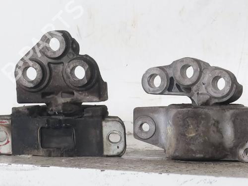 Used Engine mount Engine mount ALFA ROMEO MITO (955_) 1.3 MultiJet (955AXH1B, 955AXT1A) (90 hp) 36154981 36154981