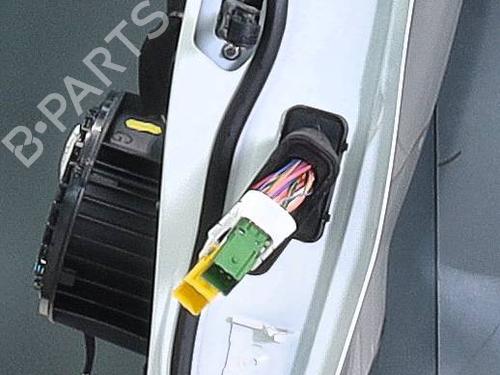 Used Left front door OPEL MOKKA 1.2 (76) (136 hp) 30360867