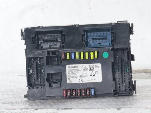 Used Fuse box Fuse box JEEP RENEGADE SUV (BU, B1, BV) 1.3 PHEV 4Xe (130 hp) 36217175 36217175