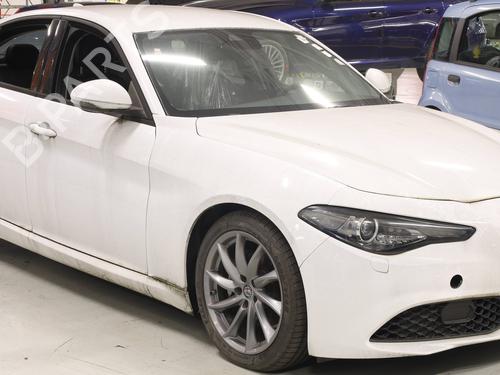 Radio ALFA ROMEO GIULIA (952_) 2.2 D (952AFA25, 952AFM25, 952ALA25) | BP33686964E6  - Image 5